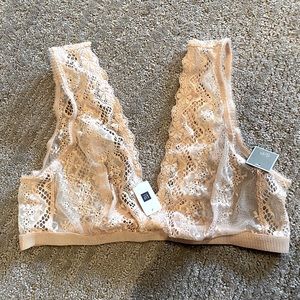 GAP Lace Plunge Bralette